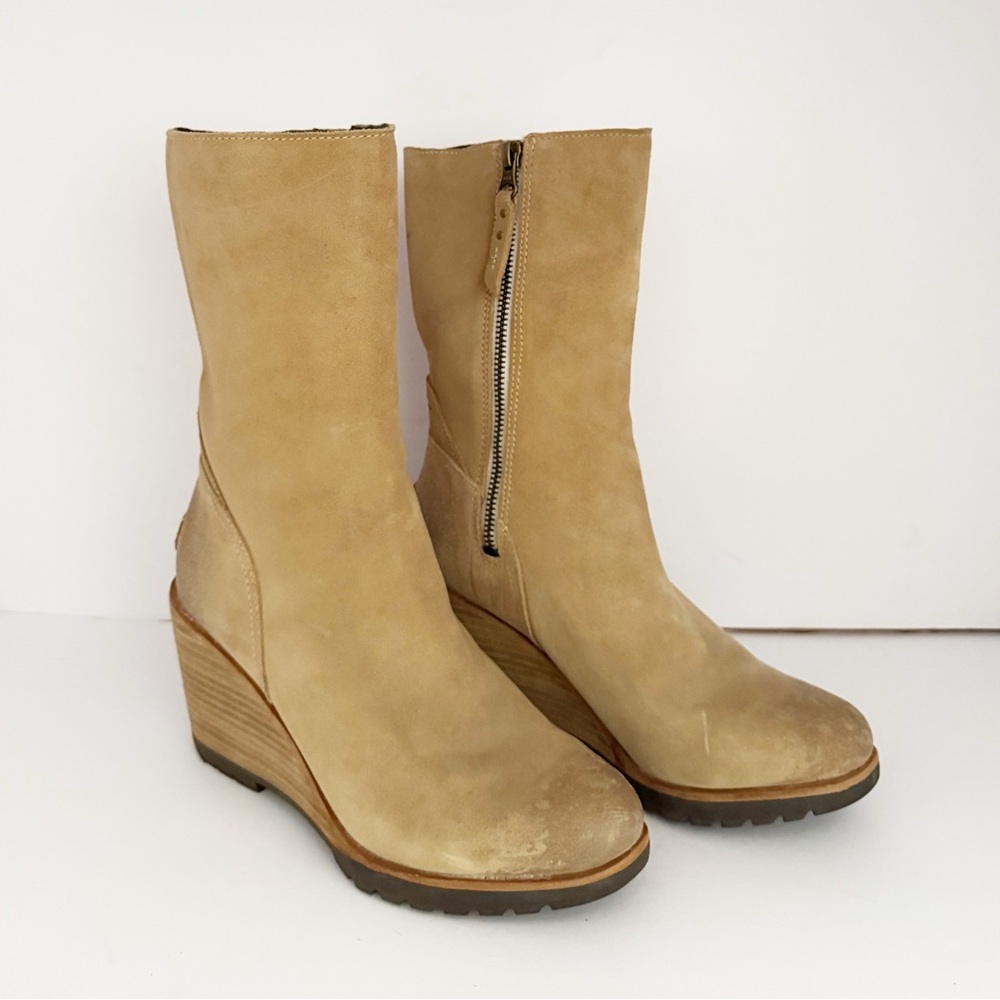 Sorel After Hours Waterproof Mid Calf Wedge Suede Boots Sz 7 EUC
